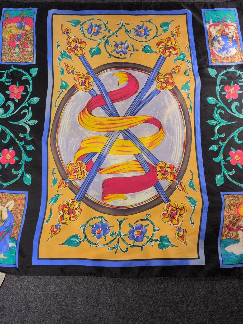 Banana Republic 100 Silk Scarf Made In Italy